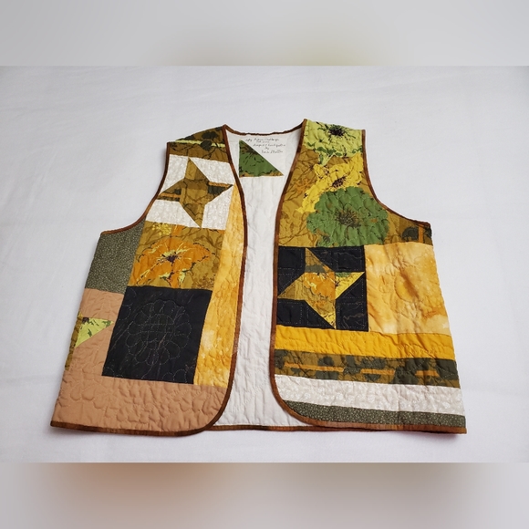 Vintage Y2K Handmade Floral Print Quilted Patchwork Vest One Size Boho Chic - Picture 8 of 14